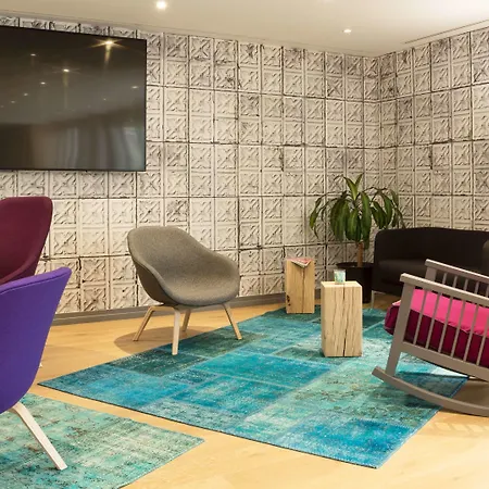 Campanile Nord 图尔